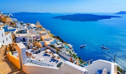 Yunanistan’ın Gözde Adası: Santorini